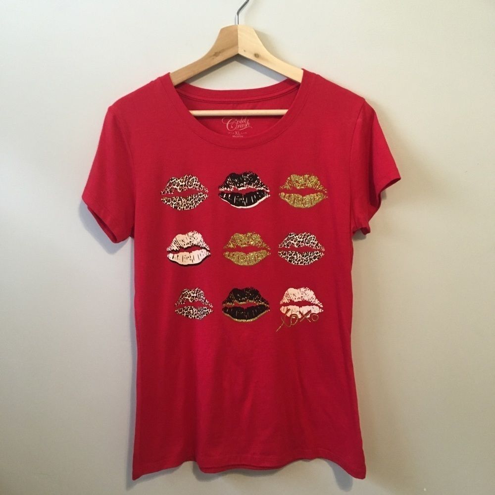 Kiss Lips Cheetah Print Gold Sparkle Top | XL